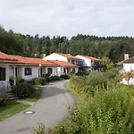 Im Schoenen 7 *